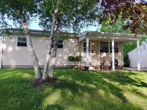 514 Woodland Dr, Heath, OH 43056