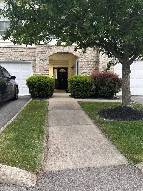 4953 Ivyvine Blvd, Dublin, OH 43016