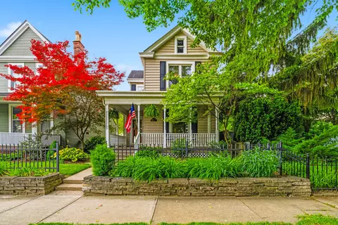 Exterior - 167 E Mithoff St, Columbus, OH 43206 photo 5 of 18