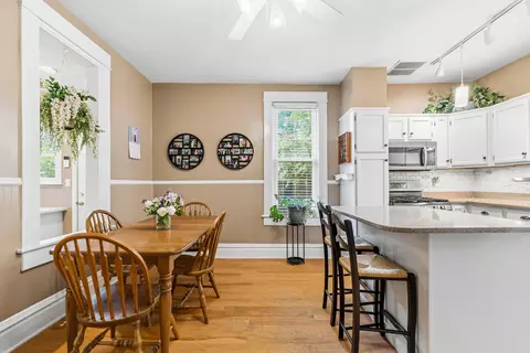 Dining - 167 E Mithoff St, Columbus, OH 43206 photo 1 of 3