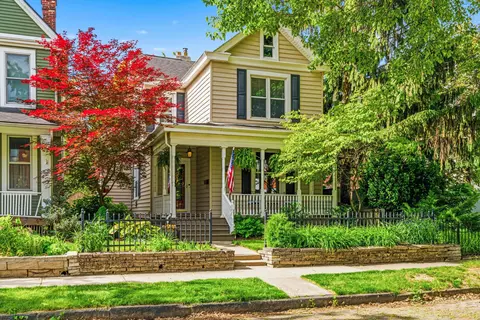 Exterior - 167 E Mithoff St, Columbus, OH 43206 photo 2 of 18
