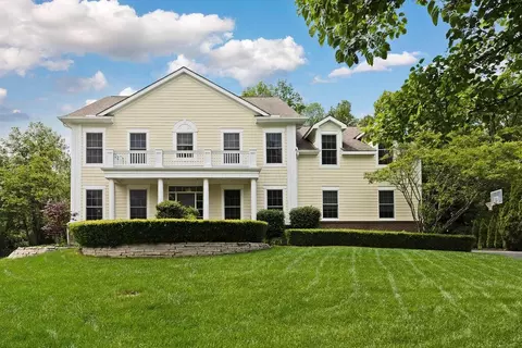 7015 Bold Forbes Ct, Blacklick, OH 43004