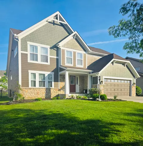 121 Robinette St, Pickerington, OH 43147
