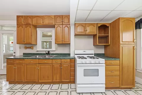 618 E State St, Georgetown, OH 45121 photo 9