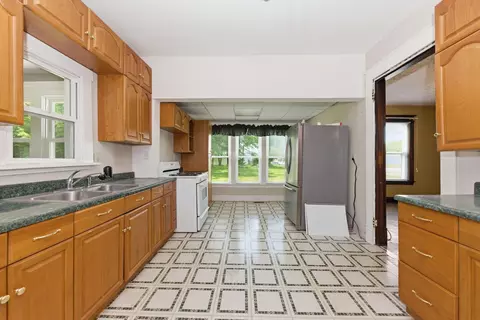 618 E State St, Georgetown, OH 45121 photo 10