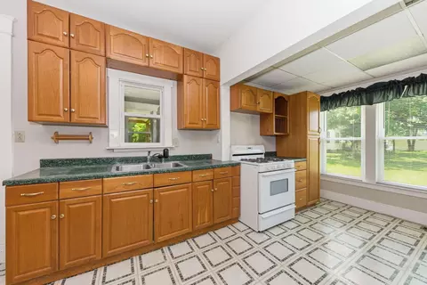 618 E State St, Georgetown, OH 45121 photo 11
