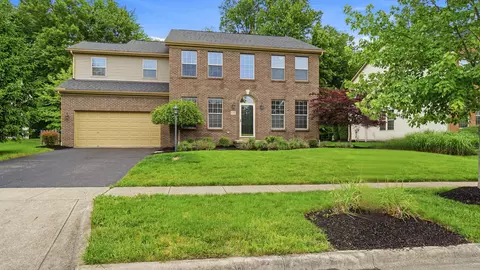 6199 Beringer Dr, Westerville, OH 43082