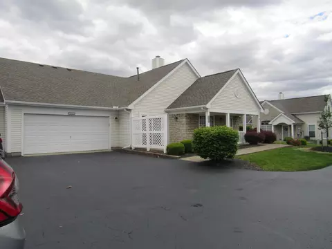 Exterior - 1274 Wilshire Ct, Circleville, OH 43113 photo 1 of 4