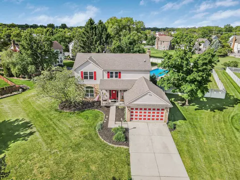 729 N Starr Ct, Pickerington, OH 43147