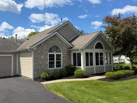6382 Mission Hills Pl, Westerville, OH 43082