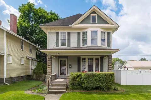 195 Jefferson Rd, Newark, OH 43055