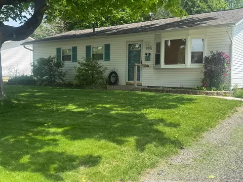 996 Pleasant Dr, Reynoldsburg, OH 43068