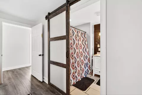 Entry Way - 26 High St, Jackson, OH 45640 photo 1 of 3