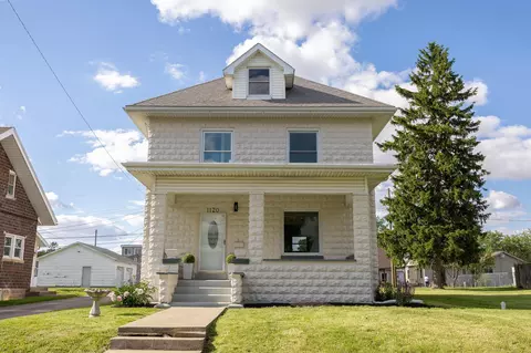 1120 Washington Ave, Washington Court House, OH 43160