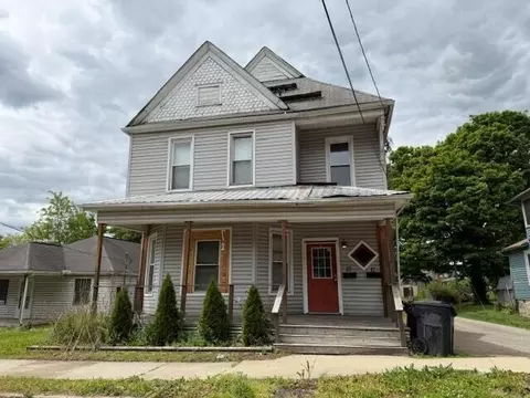 17 N 7th St, Newark, OH 43055