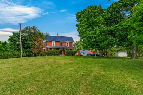 16560 Winchester Rd, Ashville, OH 43103
