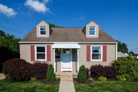 97 S 34th St, Newark, OH 43055