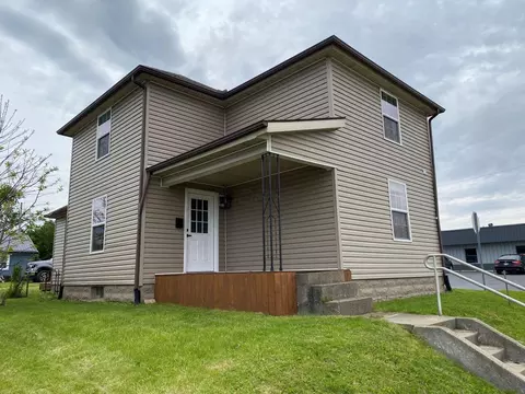1329 S Main St, Bellefontaine, OH 43311