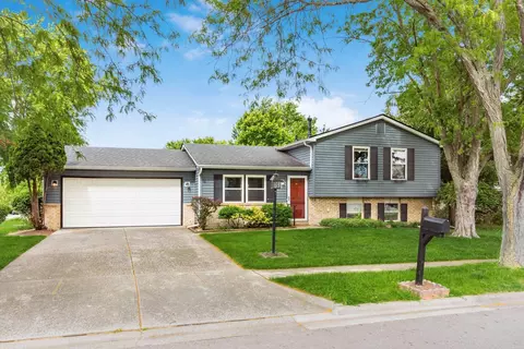 1708 Bucksglen Dr, Galloway, OH 43119