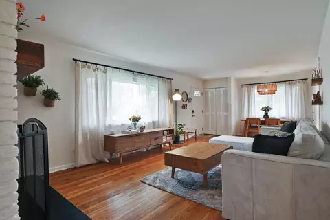 Living - 268 Pingree Dr, Worthington, OH 43085 photo 3 of 3