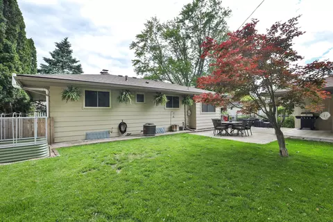Exterior - 268 Pingree Dr, Worthington, OH 43085 photo 9 of 16