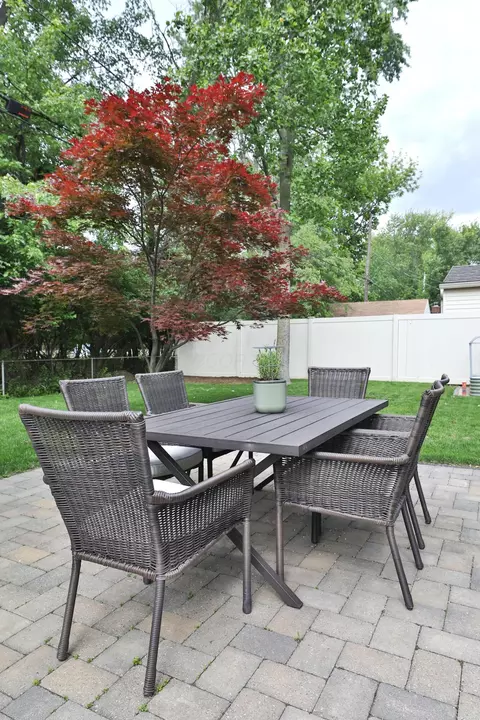 Exterior - 268 Pingree Dr, Worthington, OH 43085 photo 7 of 16