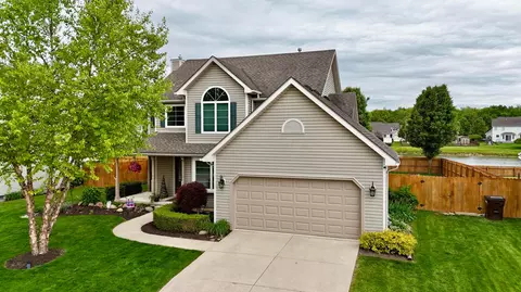 Exterior - 5831 Ridgewood Rd W, Springfield, OH 45502 photo 3 of 7