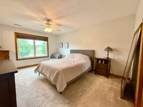 Bedroom - 5831 Ridgewood Rd W, Springfield, OH 45502 photo 6 of 6