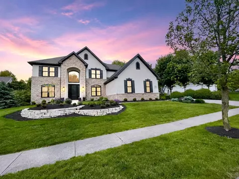 7818 Silver Rose Ct, Dublin, OH 43016