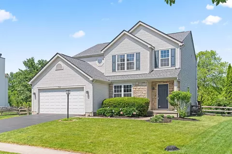 7541 Totten Springs Dr, Westerville, OH 43082