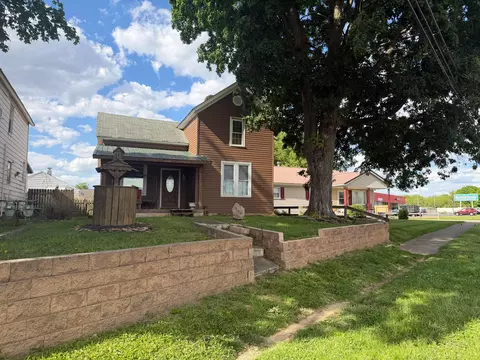406 Lancaster Pike, Circleville, OH 43113