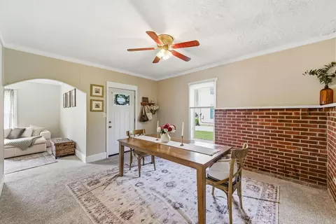 Dining - 482 E Farming St, Marion, OH 43302 photo 1 of 3