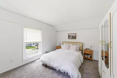 Bedroom - 482 E Farming St, Marion, OH 43302 photo 2 of 5