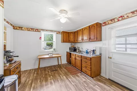 Kitchen - 482 E Farming St, Marion, OH 43302 photo 1 of 3