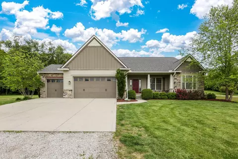 3759 Kauffman Rd NW, Carroll, OH 43112