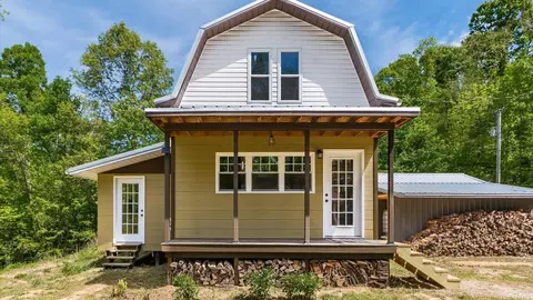 50583 Roy Miles Rd, Sarahsville, OH 43779