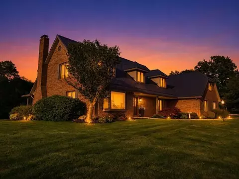 7590 Township Road 2, Thornville, OH 43076
