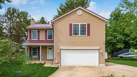 5108 Bateson Dr NE, Thornville, OH 43076