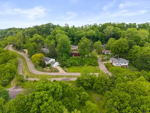 View/Area - 2 Bryan Rd, Athens, OH 45701 photo 2 of 3