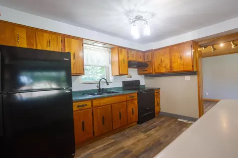Kitchen - 4008 Bosart Rd, Springfield, OH 45503 photo 1 of 2