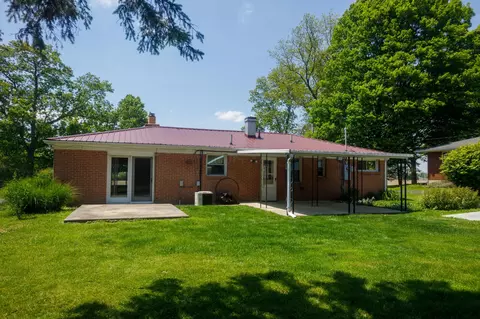 Exterior - 4008 Bosart Rd, Springfield, OH 45503 photo 8 of 9