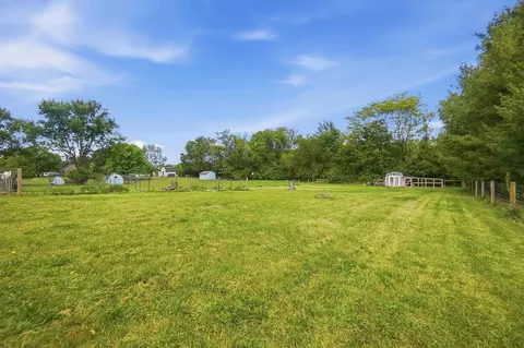 Exterior - 5616 Durrett Rd, Orient, OH 43146 photo 7 of 17