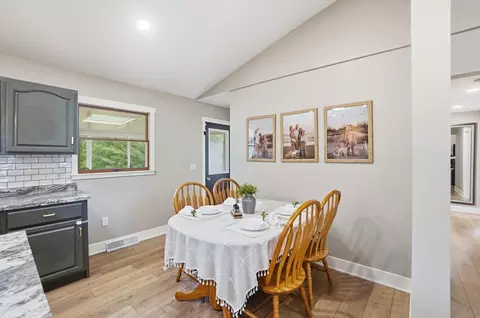 Dining - 5616 Durrett Rd, Orient, OH 43146 photo 3 of 3