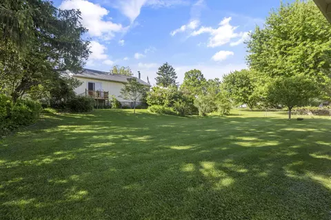 Exterior - 1905 Mohawk Dr, Lancaster, OH 43130 photo 10 of 13