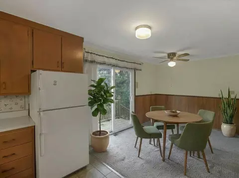 Dining - 1905 Mohawk Dr, Lancaster, OH 43130 photo 1 of 1