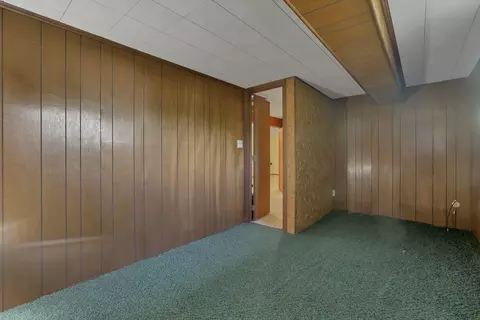 Bedroom - 1905 Mohawk Dr, Lancaster, OH 43130 photo 7 of 7