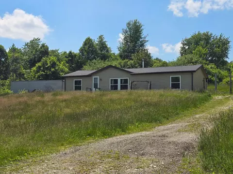 4311 Pine Grove Rd SW, Amanda, OH 43102