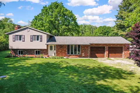 3325 Kauffman Rd NW, Carroll, OH 43112