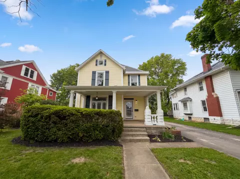 116 E 1st St, London, OH 43140