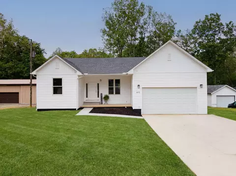 445 Linnville Rd SE, Heath, OH 43056